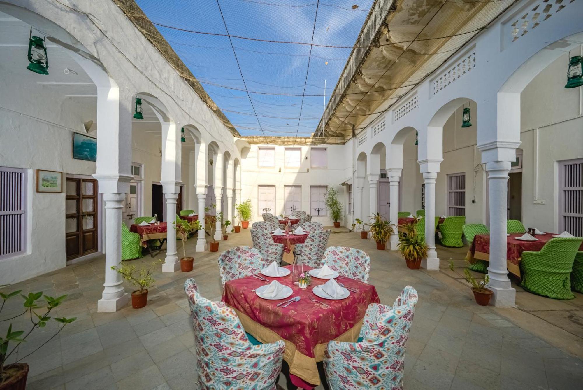 Neemrana'S - Piramal Haveli Hotel Bagar Exterior foto