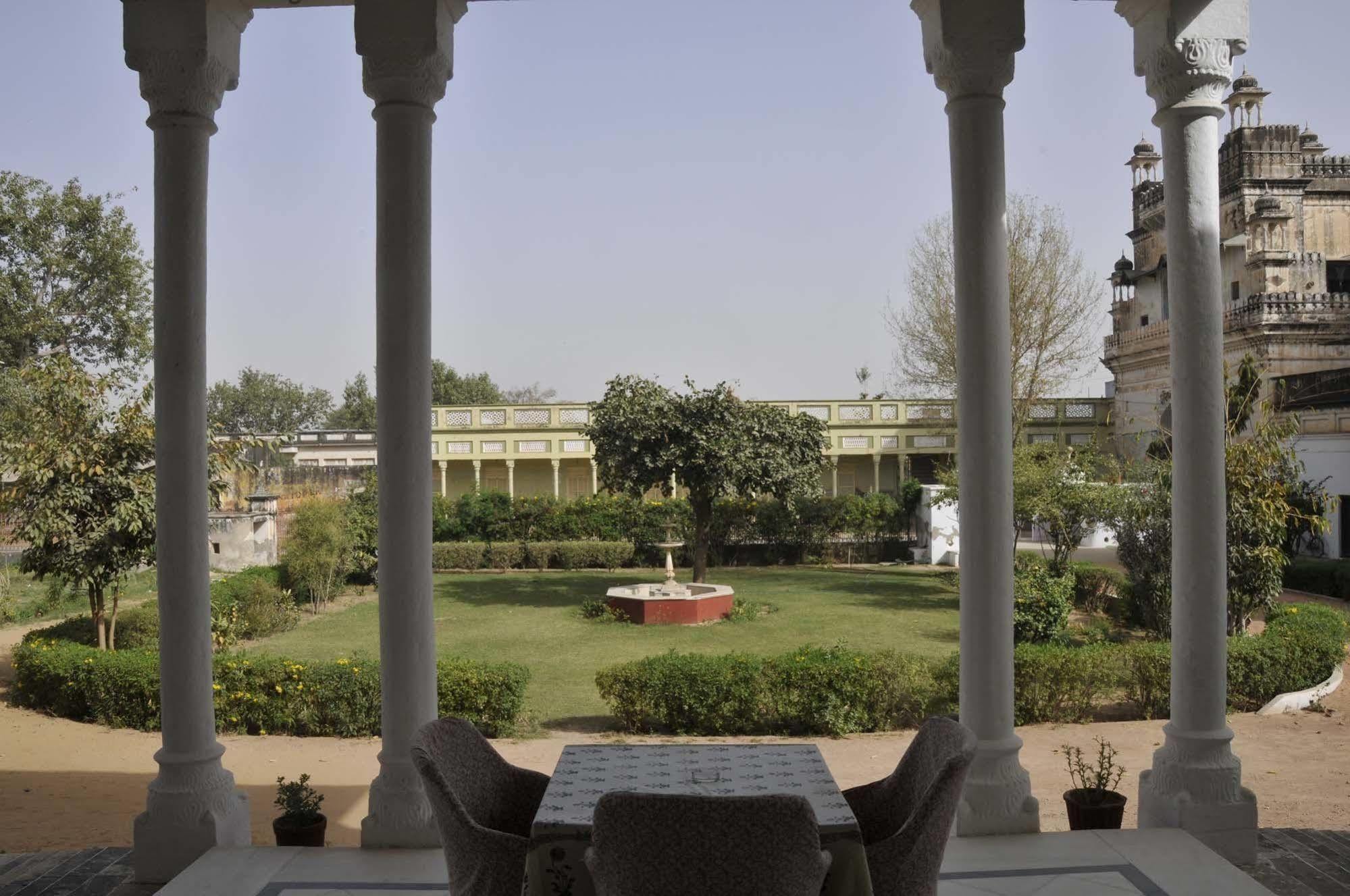 Neemrana'S - Piramal Haveli Hotel Bagar Exterior foto